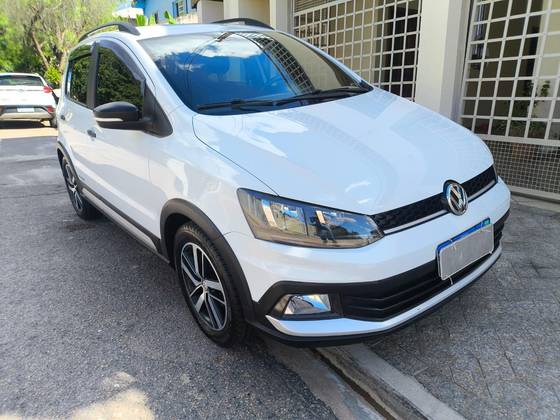 VOLKSWAGEN FOX 1.6 MSI TOTAL FLEX XTREME 4P MANUAL VOLKSWAGEN FOX 1.6 MSI TOTAL FLEX XTREME 4P MANUAL